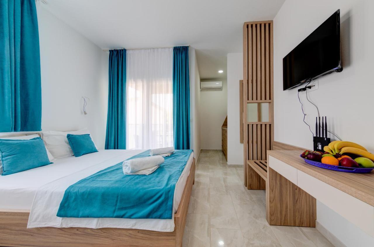 Sunways Apartments Dobra Voda Esterno foto